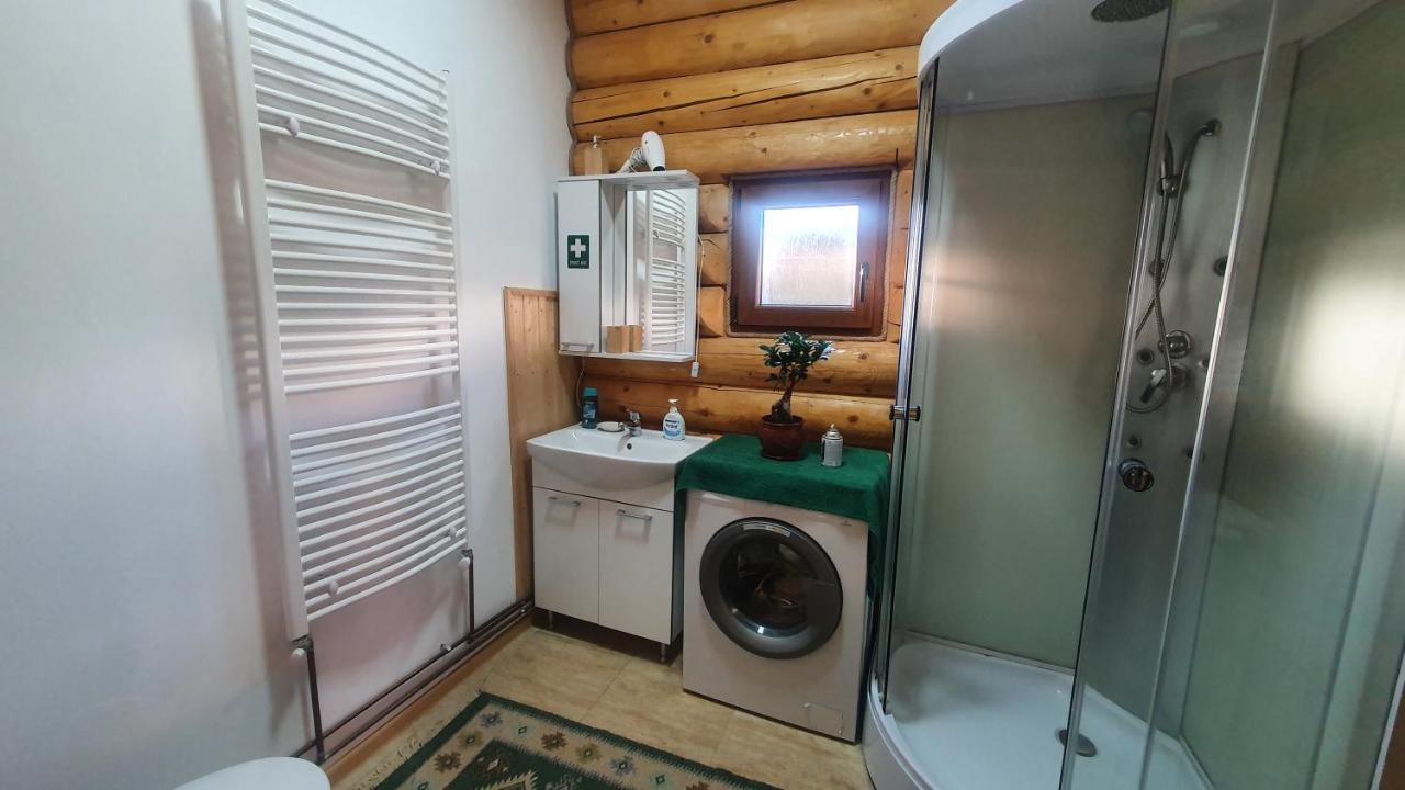 Cabana Alesia, Relaxare La Poalele Raraului Кымпулунг-Молдовенеск Экстерьер фото