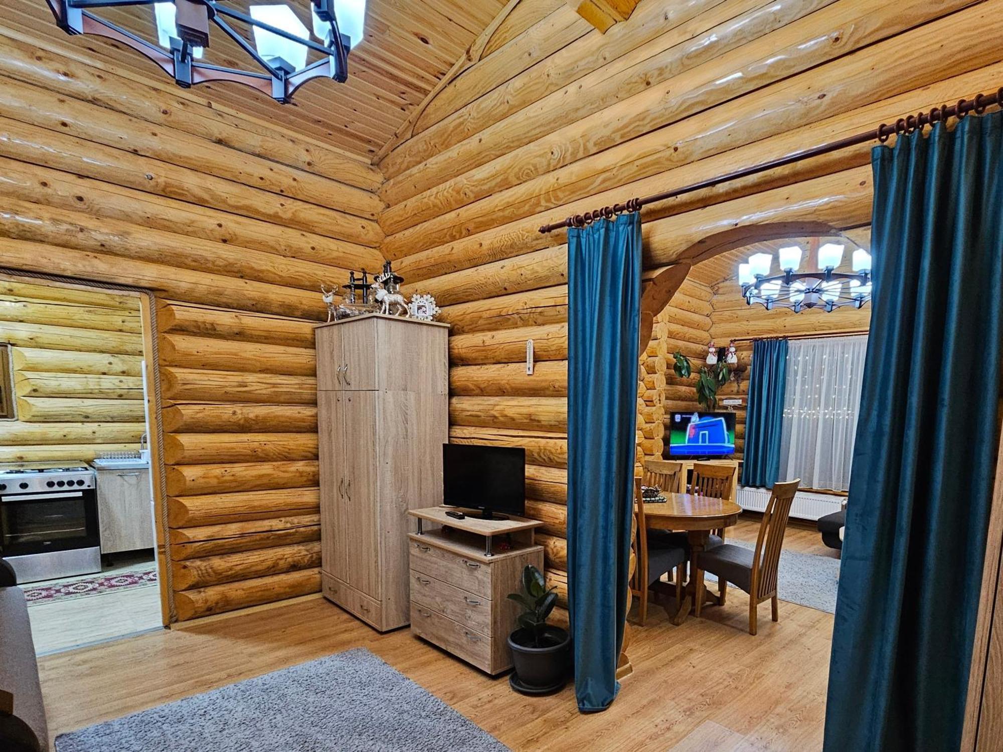 Cabana Alesia, Relaxare La Poalele Raraului Кымпулунг-Молдовенеск Экстерьер фото