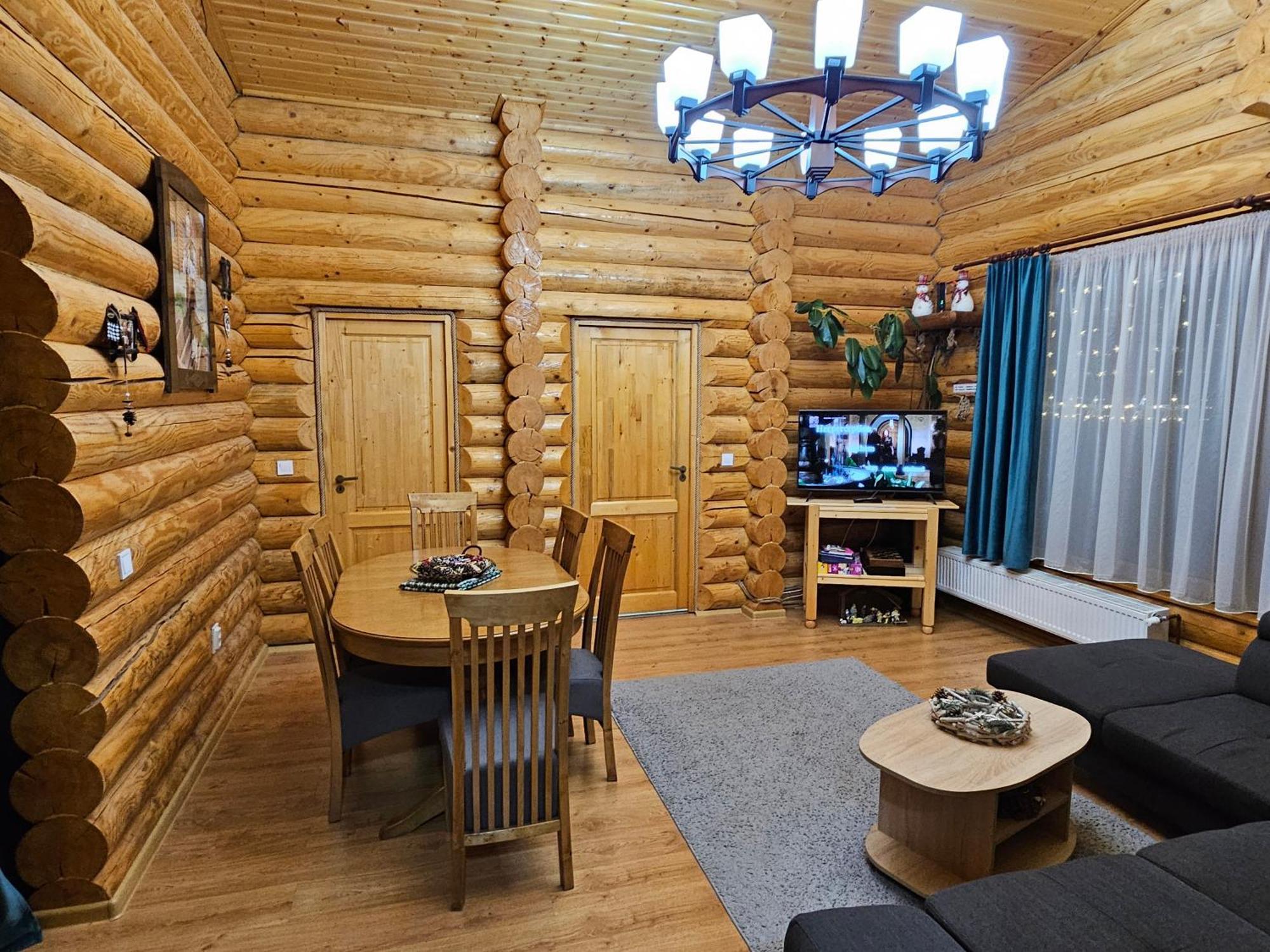 Cabana Alesia, Relaxare La Poalele Raraului Кымпулунг-Молдовенеск Экстерьер фото